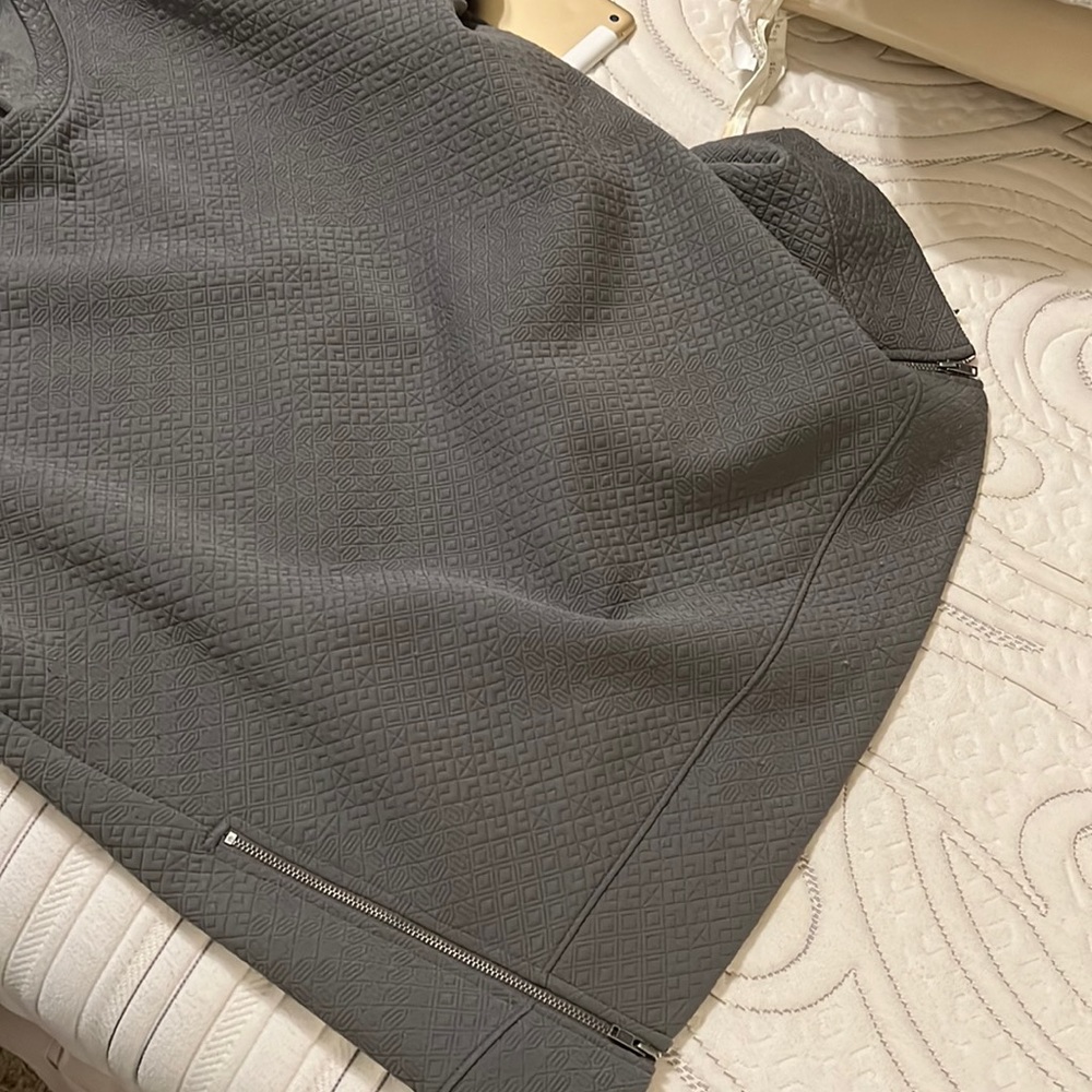 Loft size XL gray sweatshirt